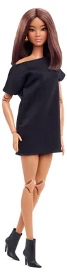 Immagine prodotto di Barbie Signature Doll Barbie Basics Modello 01