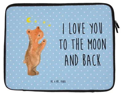 Produktbild von Mr. & Mrs. Panda Laptop Tasche Verliebter Bär 27 x 36 cm - Blau Pastell - Geschenk, Case, Spruch, Hülle, Teddy, Laptophülle, Verliebte, Partner, To The Moon And Back