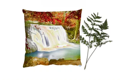 Produktbild von MuchoWow® Zierkissen Sofakissen Wohnzimmer Dekokissen 45x45 cm Herbst - Wasserfall - Natur - Schlafpolster - Polster für das Sofa