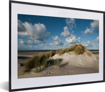 Produktbild von MuchoWow® MuchoWow® Gerahmtes Poster Blick auf die Landschaft von Schiermonnikoog 40x30 cm - Poster mit zchwarzem Bilderrahmen - Bilderrahmen - Poster im Rahmen