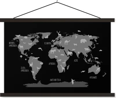 Produktbild von MuchoWow® Textilposter Weltkarte mit Tieren - schwarz und weiß 90x60 cm mit schwarzem Rahmen - Aufhängungssatz