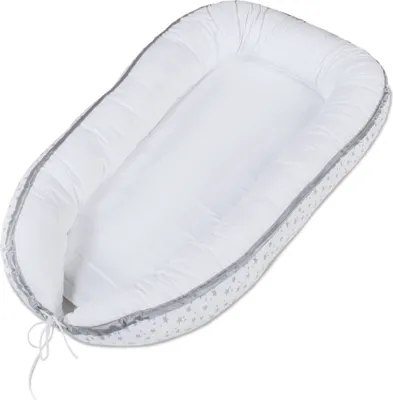 Produktbild von babybay Kuschelnest Piqué, weiß Sterne perlgrau