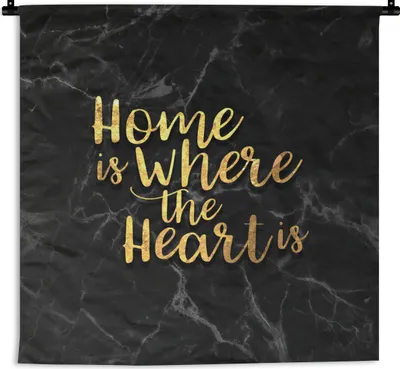Produktbild von MuchoWow® Wandteppich Wandbehang Zitat - Zuhause - Herz - Gold 150x150 cm Tapisserie Dekoration Wandtuch - Wohnaccessoires - Modernes
