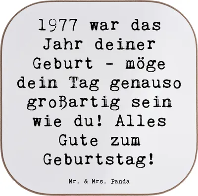Produktbild von Mr. & Mrs. Panda Untersetzer für Gläser Spruch 1977 Geburtstag - Weiß - Geschenk, gläseruntersetzer, Geburtstagsgeschenk, Feier, Tischuntersetzer, Geburtstagsspruch, Glas