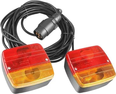 Produktbild von Magnetische LED-Anhängerbeleuchtung mit 7-Pins-Stecker und 25ft Kabel