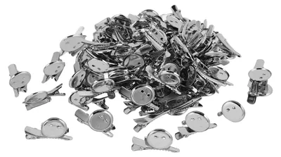 Produktbild von 100 Stück Blanko-Ansteckplaketten aus Metall – robust, langlebig, wiederverwendbar, vielseitig einsetzbar, individuell gestaltbar