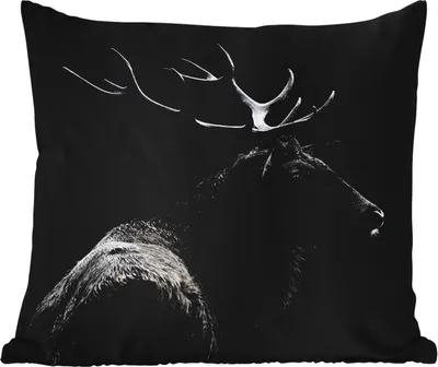 Produktbild von MuchoWow® Outdoor Kissen - Hirsch - Schwarz - Porträt - Geweih - Tiere - 60x60 cm - Wetterfest - Lounge Kissen - Dekoration - Schlaf Kissen