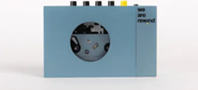 Produktbild von WeAreRewind Tragbarer Kassettenspieler mit Bluetooth Kurt