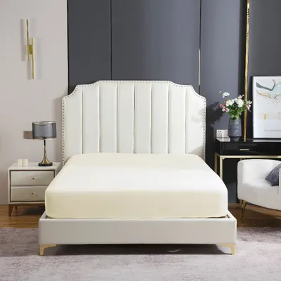 Zdjęcie produktu dla Prześcieradło satynowe z gumką 200x220 cm Ecru - Polski produkt Oeko-Tex