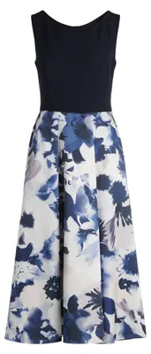 Produktbild von Kleid Kurz ohne Arm