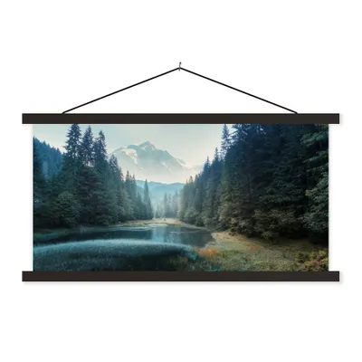 Produktbild von MuchoWow® Textilposter Wald - Gras - Berge - Bäume - Natur 90x45 cm mit schwarzem Rahmen - Klemmleisten