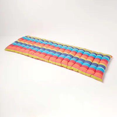 Produktbild von HOMESCAPES Gestreifte 3-Sitzer Bankauflage aus 100% Baumwolle, bunt