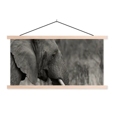 Produktbild von MuchoWow® Textilposter Elefant - Tiere - Schwarz - Weiß 120x60 cm mit holzfarbenen Rahmen - Klemmleiste