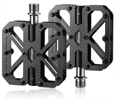 Image de Pédales de vélo en carbone ultra-légères avec axe en titane