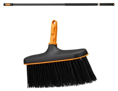 Produktbild von FISKARS ONECLICK Kehrbürstenkopf 27 cm + Stiel 119-174 cm