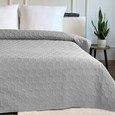 Produktbild von Tagesdecke Steppdecke Bettüberwurf Parla 3D Hellgrau 180x220 cm