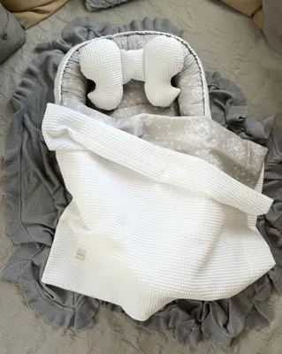 Produktbild von Waffelpique WEIß/ PUSTELBLUME Grau. Babynestchen Unterlage 3 Tlg SET Babynest Wicleklunterlage Reisebett Babydecke Babyausstattung 2 Seitig PREMIUM