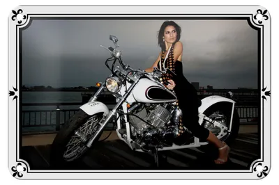 Produktbild von Blechschild Motorrad 18x12cm Biker Girl Pinup Frau