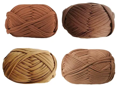 Produktbild von TRANKIELO® - 4 Stück Polyester-Garnknäuel – Weich, langlebig und geeignet für verschiedene DIY-Projekte