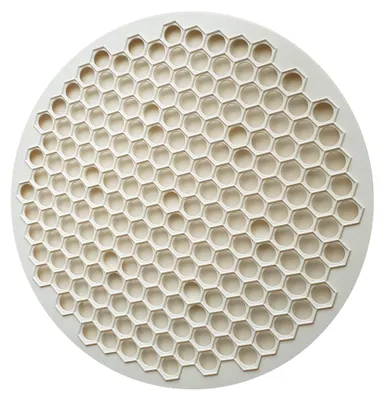Produktbild von XL Praktische Ravioli-Form – Manti-Form, Manti Kalibi – Ravioli-Ausstecher – Teigausstecher mit 199 Löchern, 40 cm