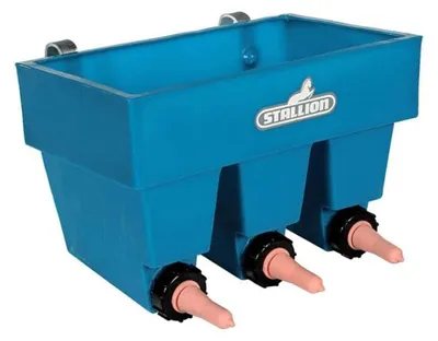 Image de Abreuvoir pour veaux STALLION avec système de dosage | 3 points d'abreuvement (16 L) MM3 Robuste, pratique, adapté aux animaux