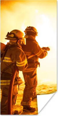 Produktbild von MuchoWow® Poster Feuerwehrleute bei der Übung 75x150 cm - Dekoration für die Wände