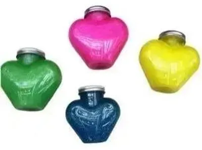 Image de Pâte à modeler Madej Brokatowa Cœur 360 g - Mélange de couleurs, jeu et créativité