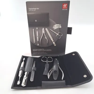 Zdjęcie produktu dla ZWILLING zestaw do manicure 5 elementów pielęgnacja skórzane etui cążki do paznokci uroda