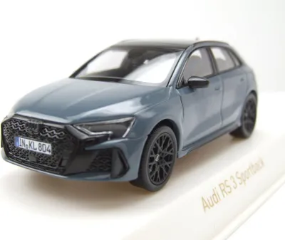 Produktbild von Norev 830120 Audi RS3 2025 grau 1:43