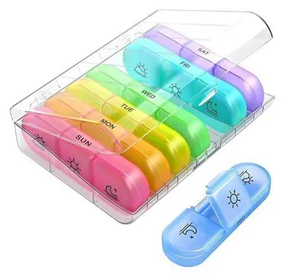 Obrázok produktu pre Kryt na tablety na 7 dní, prenosná nádoba na lieky s 7 priehradkami, oranžová/modrá, 9,7 x 7,8 x 3,3 cm