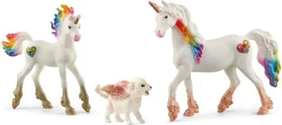 Produktbild von Schleich Bayala Magisches Figurenset, Einhorn Fohlen, Geflügelter Hund, Einhorn Stute
