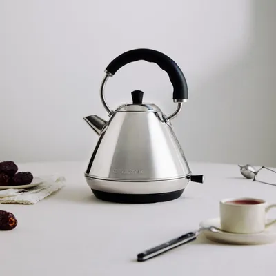 Produktbild von CREATE - KETTLE RETRO - Elektrischer Wasserkocher