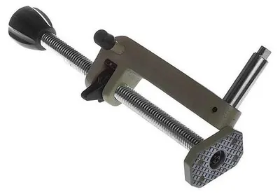 Image de Étau horizontal MAKITA 122470-4 pour scies radiales