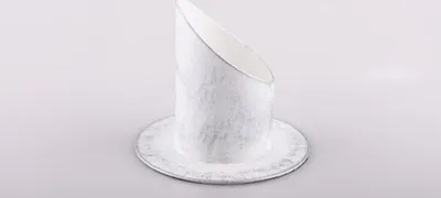 Produktbild von Kerzenleuchter Ø für Kerzen 5 cm Eisen, silber weiß, rund