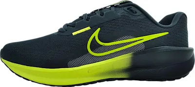 Produktbild von Nike Downshifter 13 Sportschuh Grau in Gr. 40.5