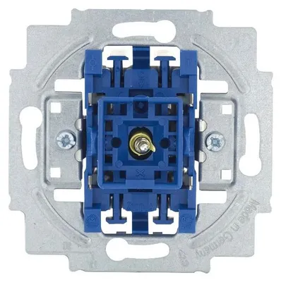 Immagine prodotto di Busch Jäger interruttore a bilanciere inserto a 2 poli con lampada a bagliore 2000/2 UK 10 A
