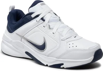Produktbild von Nike Herren Sneaker DEFYALLDAY weiß Größe EUR 44,5