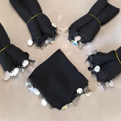 Produktbild von 10x Schwarz mit golden Pulls Halay Mendili groß 20x20 cm Tanztücher Dügün Hochzeit Verlobung Kina Mendil