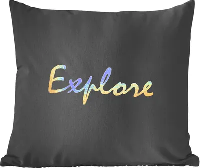 Produktbild von MuchoWow® Zierkissen Sofakissen Wohnzimmer Dekokissen 45x45 cm Zitat - Reisen - Gold - Schwarz - Schlafpolster - Polster für das Sofa