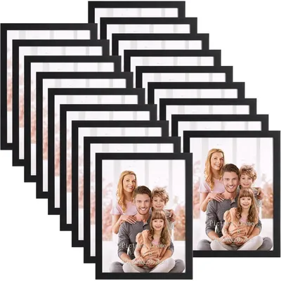 Productafbeelding van Fotolijstjes 15x20 cm, zwart, set van 18 stuks, geschikt voor wandmontage of plaatsing op een tafel