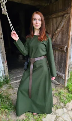 Produktbild von Klassisches Mittelalter Kleid oder Unterkleid grün "Amalie" S