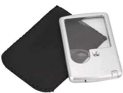 Produktbild von Vergrößerungsglas mit LED-Lampe - Kompaktes 3X 6X-Zoomglas - Ideal für Lesen und Hobbys - Mit Lederetui