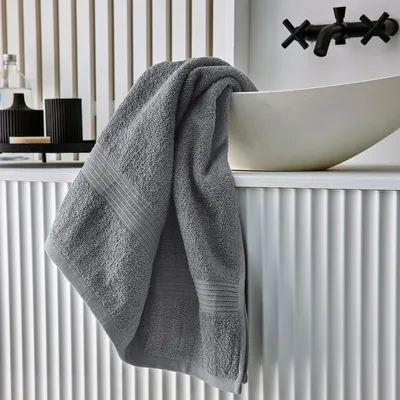 Produktbild von Einfaches Badetuch ESSENTIAL