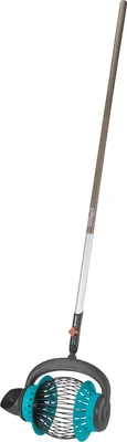 Immagine prodotto di GARDENA 03108-30 Raccoglitore di rotoli combisystem - attrezzo completo 3108 + manico in legno 130 cm