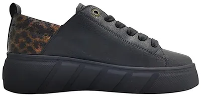 Imagen del producto de Zapatos de mujer Rieker, tipo mocasín con cordones, color negro, para uso casual