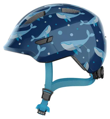 Produktbild von ABUS Kinderhelm Smiley 3.0 - Fahrradhelm mit tiefer Passform, kindergerechten Designs & Platz für einen Zopf - für Mädchen und Jungs - Blau mit Wal-Muster, Größe S (45-50 cm)