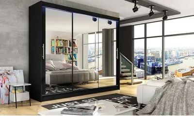 Obrázok produktu pre Vysoká šatníková skriňa so zrkadlom 250 cm HORTENSIA 3 - čierna + RGB osvetlenie ZDARMA
