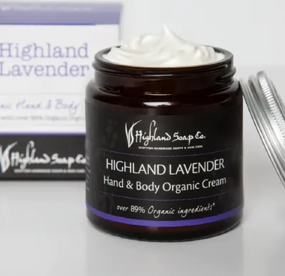 Produktbild von The Highland Soap Company Hand- & Körpercreme Highland Lavender 120ml