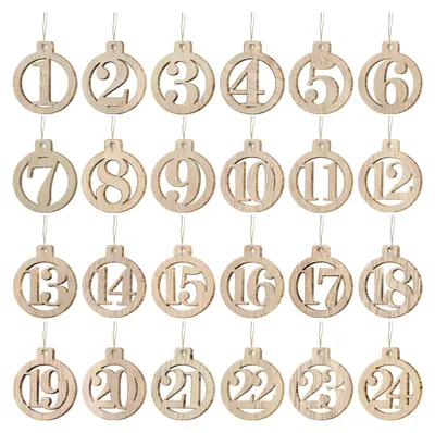 Productafbeelding van Adventskalender om te knutselen met houten hangers en cijfers 1-24