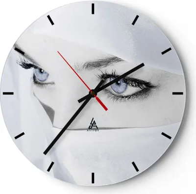 Produktbild von Wanduhr - Rund - Glasuhr - Schönheit Gesicht Mädchen Mode - 30x30cm - Schleichendes Uhrwerk - Lautlos - zum Aufhängen bereit - Dekoration Modern - Wanddekoration aus Glas - C3AR30x30-2159